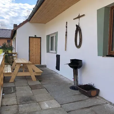 Nutilova * Jindřichŭv Hradec
